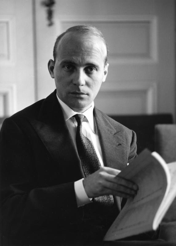 HANS WERNER HENZE: